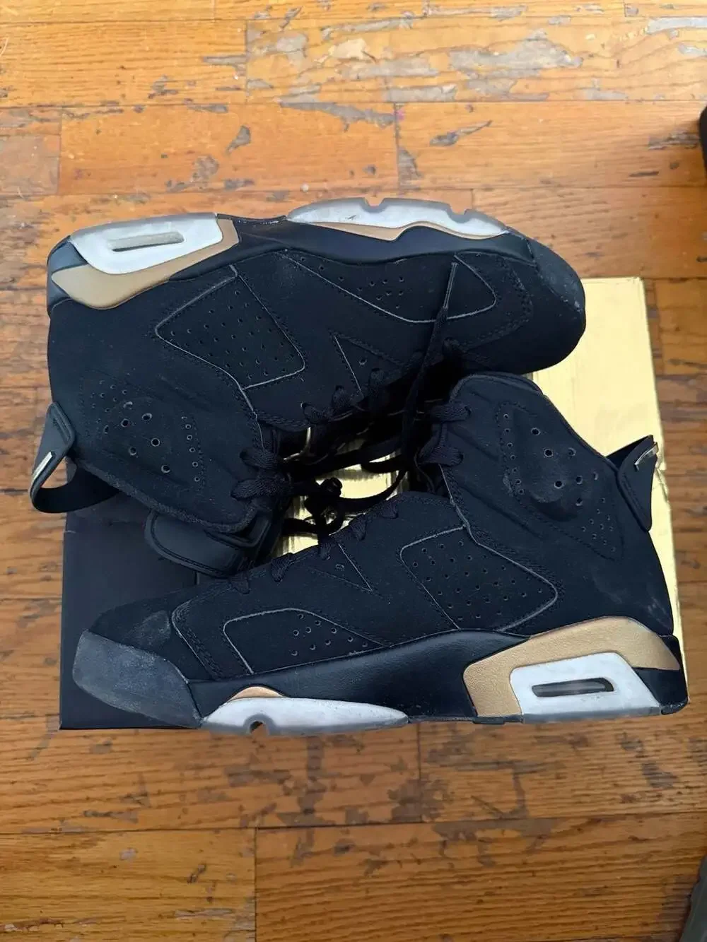 Jordan 6 Retro DMP Defining Moments (2020)